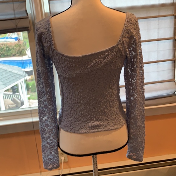 Abercrombie & Fitch top - Picture 3 of 4